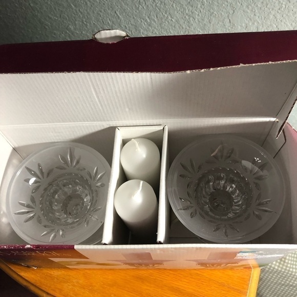 HOLIDAY gifts it crystal candleholders NWOT - Picture 2 of 7